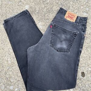 90’ vintage Levi's 560 Men's Black loose fit tapered Jeans